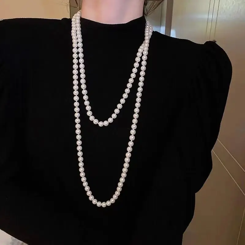 String Of Pearls Plant - Lange Perlenpulloverkette, modisches Retro-Design mit fünfblättrigen