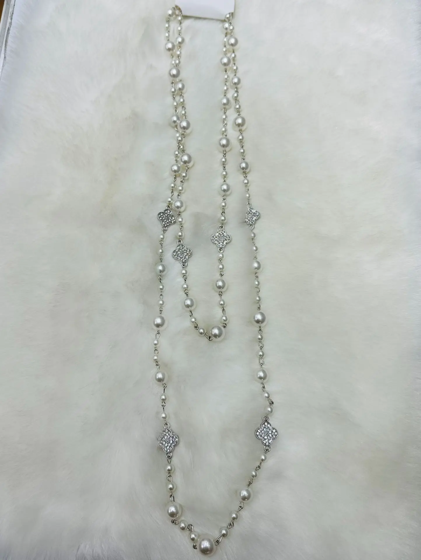 Lange Perlenpulloverkette, mod – String Of Pearls Plant Bewertung und Preis